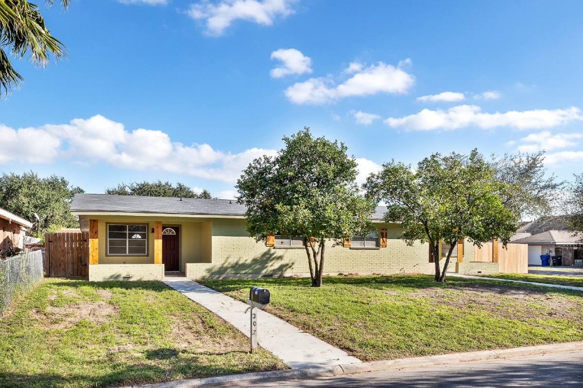 House for rent at 202 N 41st St, McAllen, TX 78501