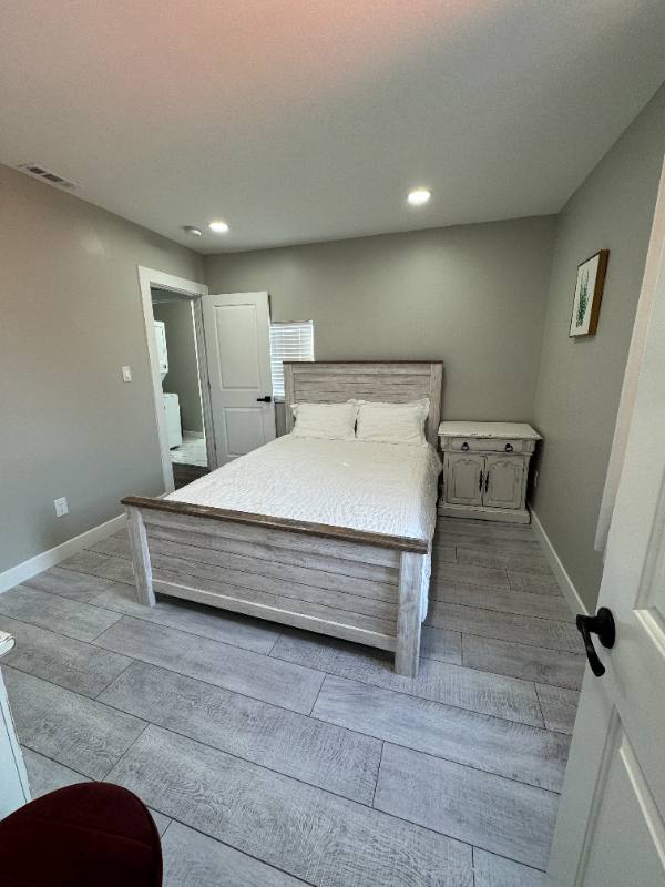 Apartment for rent at 328 N Euclid Ave #C, Indianapolis, IN 46201