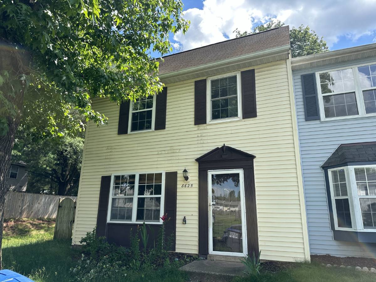 Townhouse for rent at 8625 Cartwright Court, Manassas, VA 20111