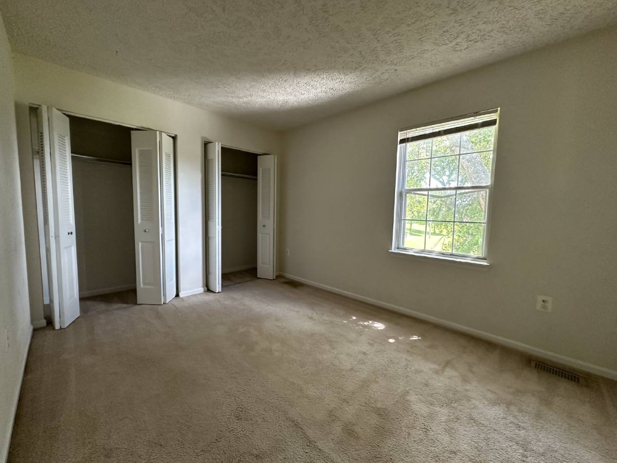 Townhouse for rent at 8625 Cartwright Court, Manassas, VA 20111