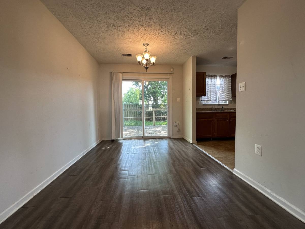 Townhouse for rent at 8625 Cartwright Court, Manassas, VA 20111