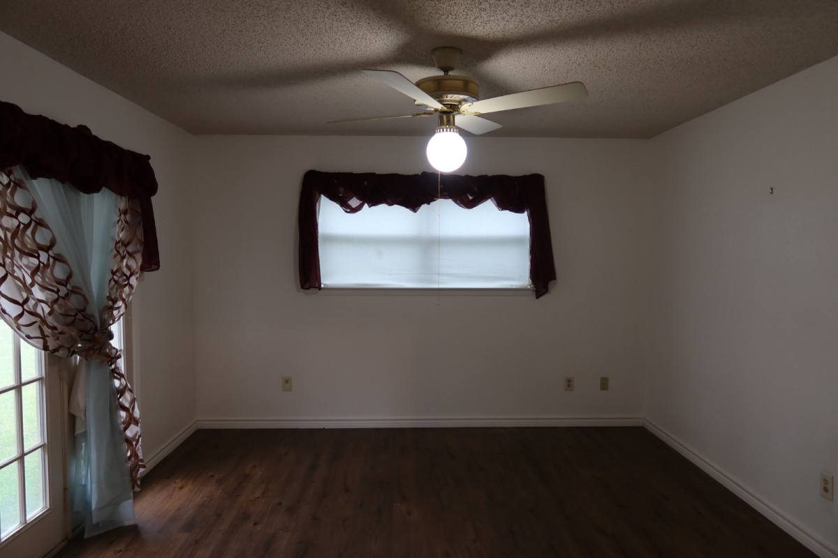 House for rent at 101 Travis Lane, Hewitt, TX 76643