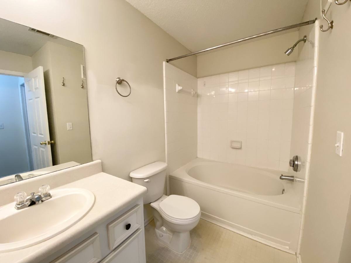 Apartment for rent at 50 Pebble Beach Cove #B113, Bluffton, SC 29910