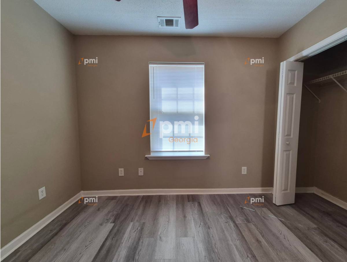 House for rent at 342 Orchard Way, Warner Robins, GA 31088