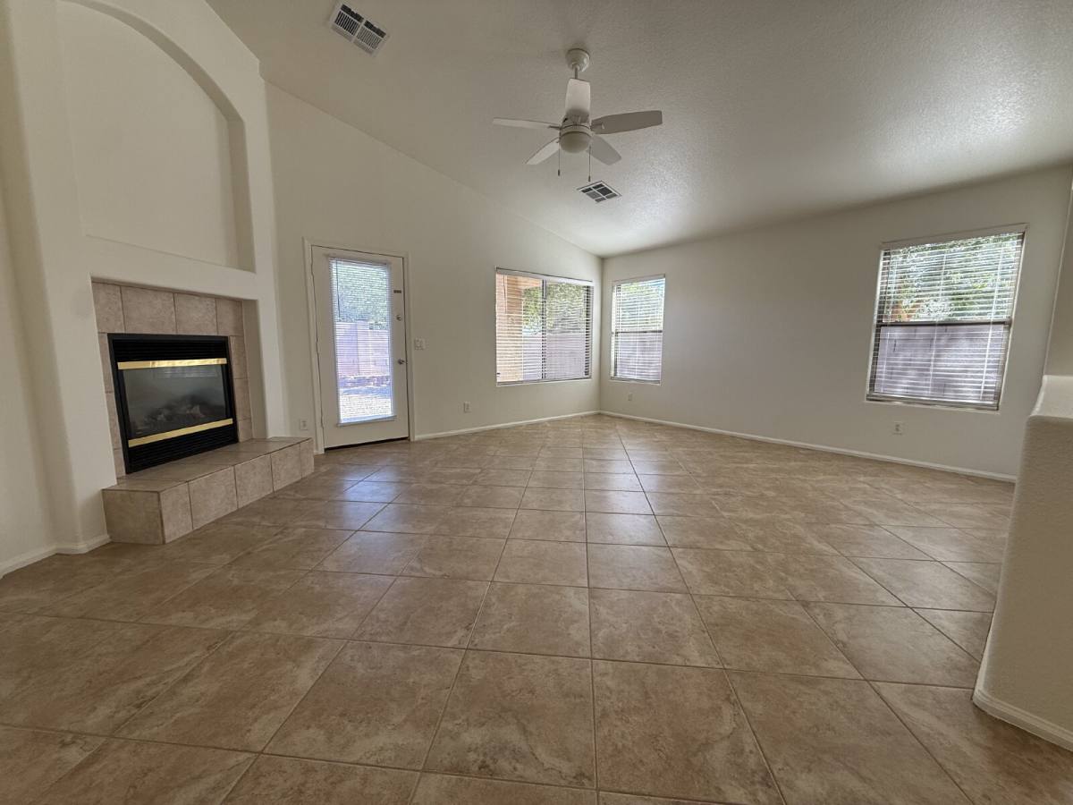 House for rent at 9587 W Seldon Lane, Peoria, AZ 85345