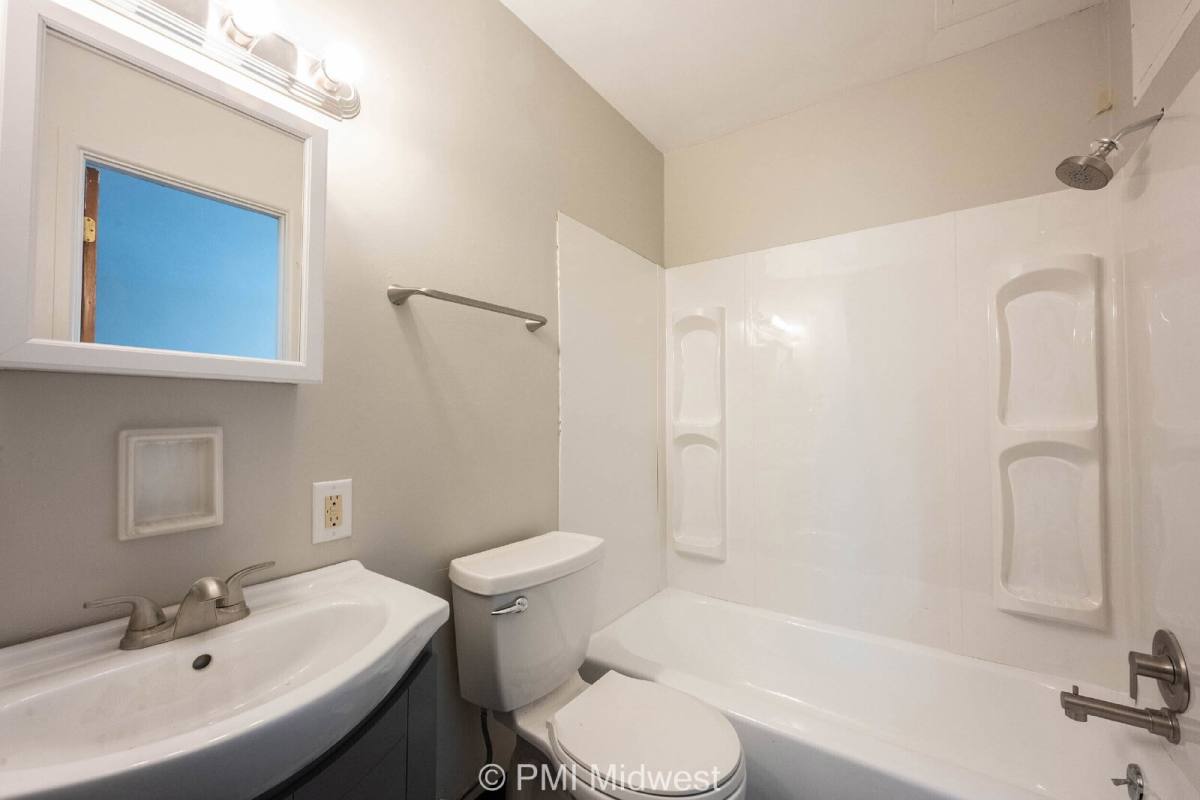 Apartment for rent at 2215 E 56th St #34, Indianapolis, IN 46220