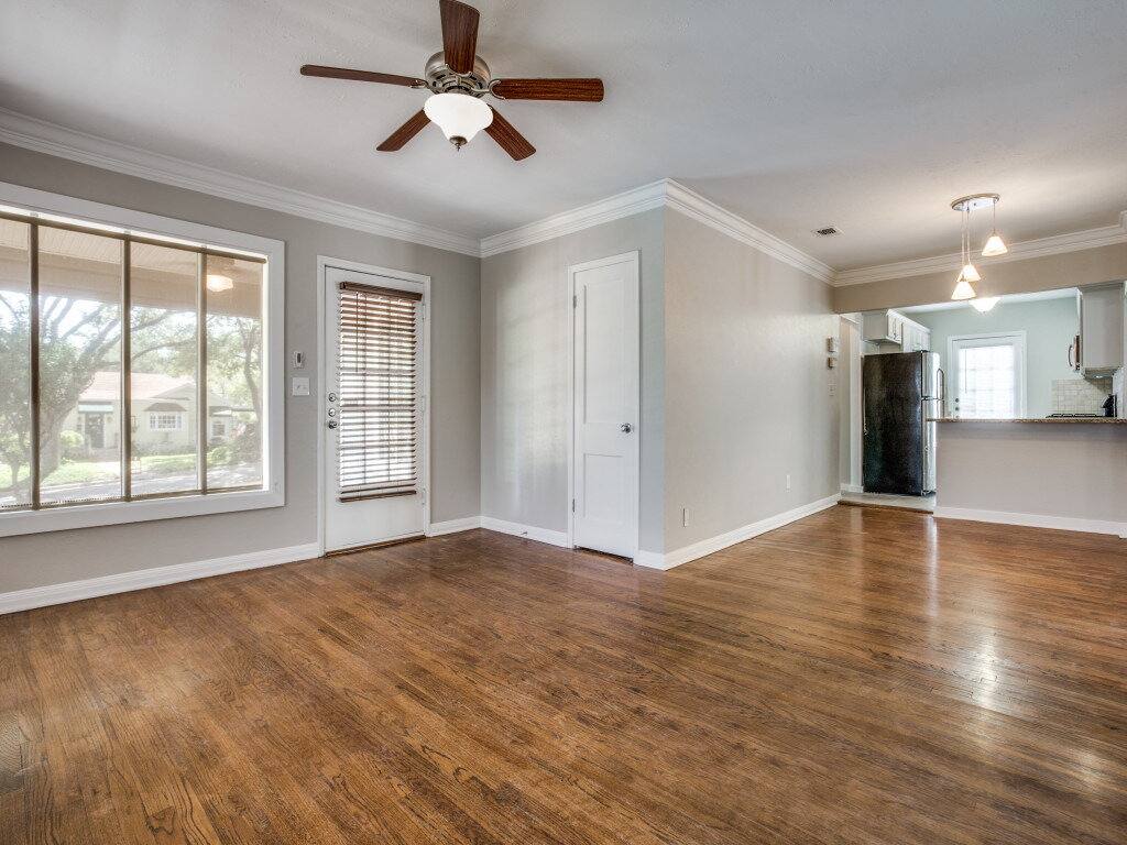 House for rent at 6470 Lindell Ave, Fort Worth, TX 76116