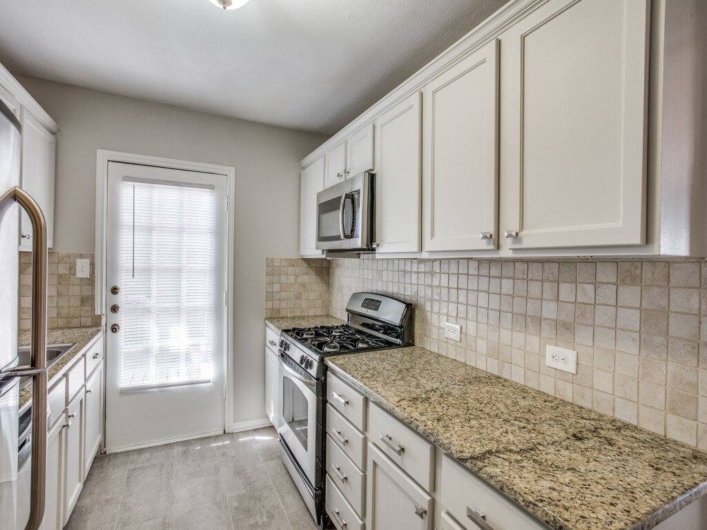 House for rent at 6470 Lindell Ave, Fort Worth, TX 76116