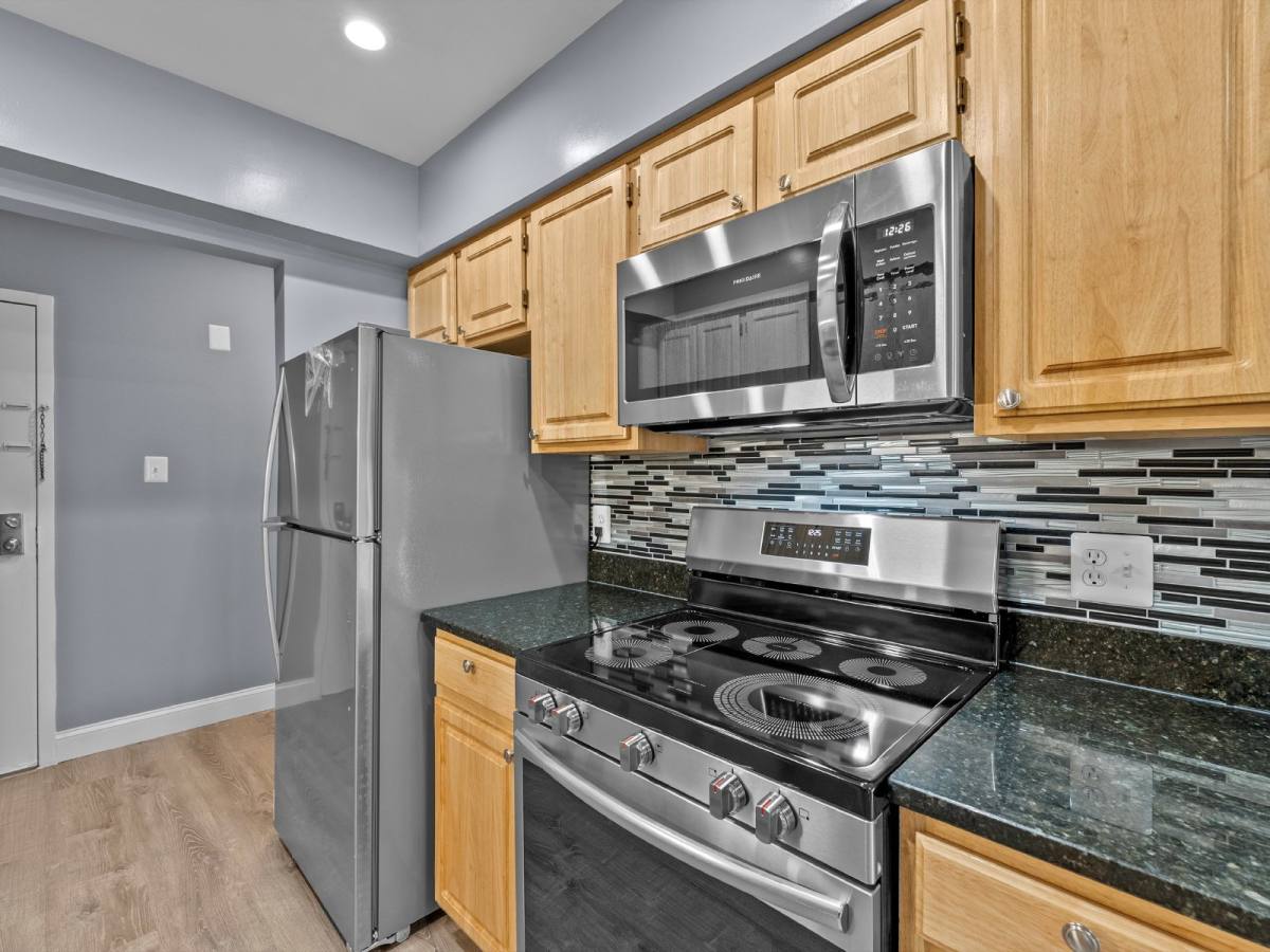 Condo for rent at 11613 Stoneview Square #21C, Reston, VA 20191