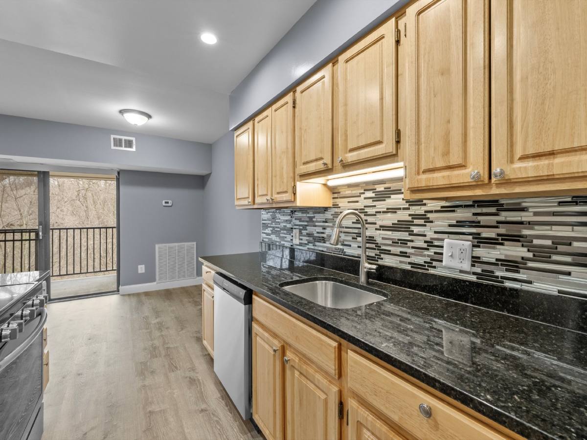 Condo for rent at 11613 Stoneview Square #21C, Reston, VA 20191