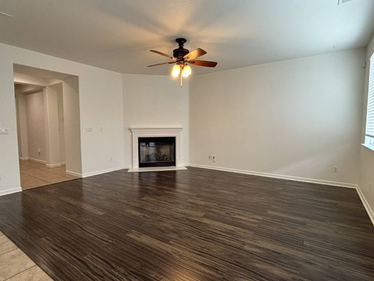 House for rent at 2405 El Vaquero Dr, Modesto, CA 95355