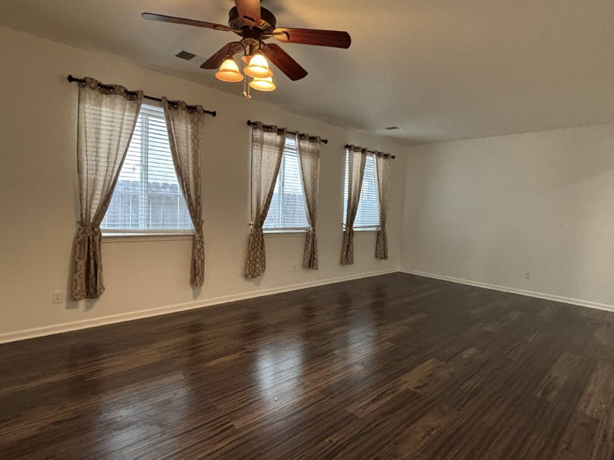 House for rent at 2405 El Vaquero Dr, Modesto, CA 95355