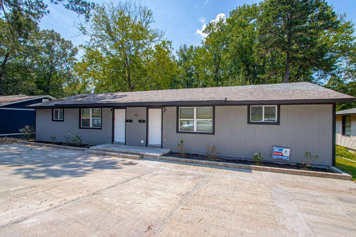 Apartment for rent at 35 Hiland Place #A, Benton, AR 72015
