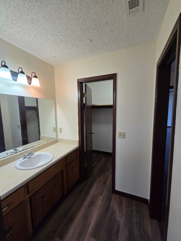 House for rent at 199 Lakeside Lane, Mary Esther, FL 32569
