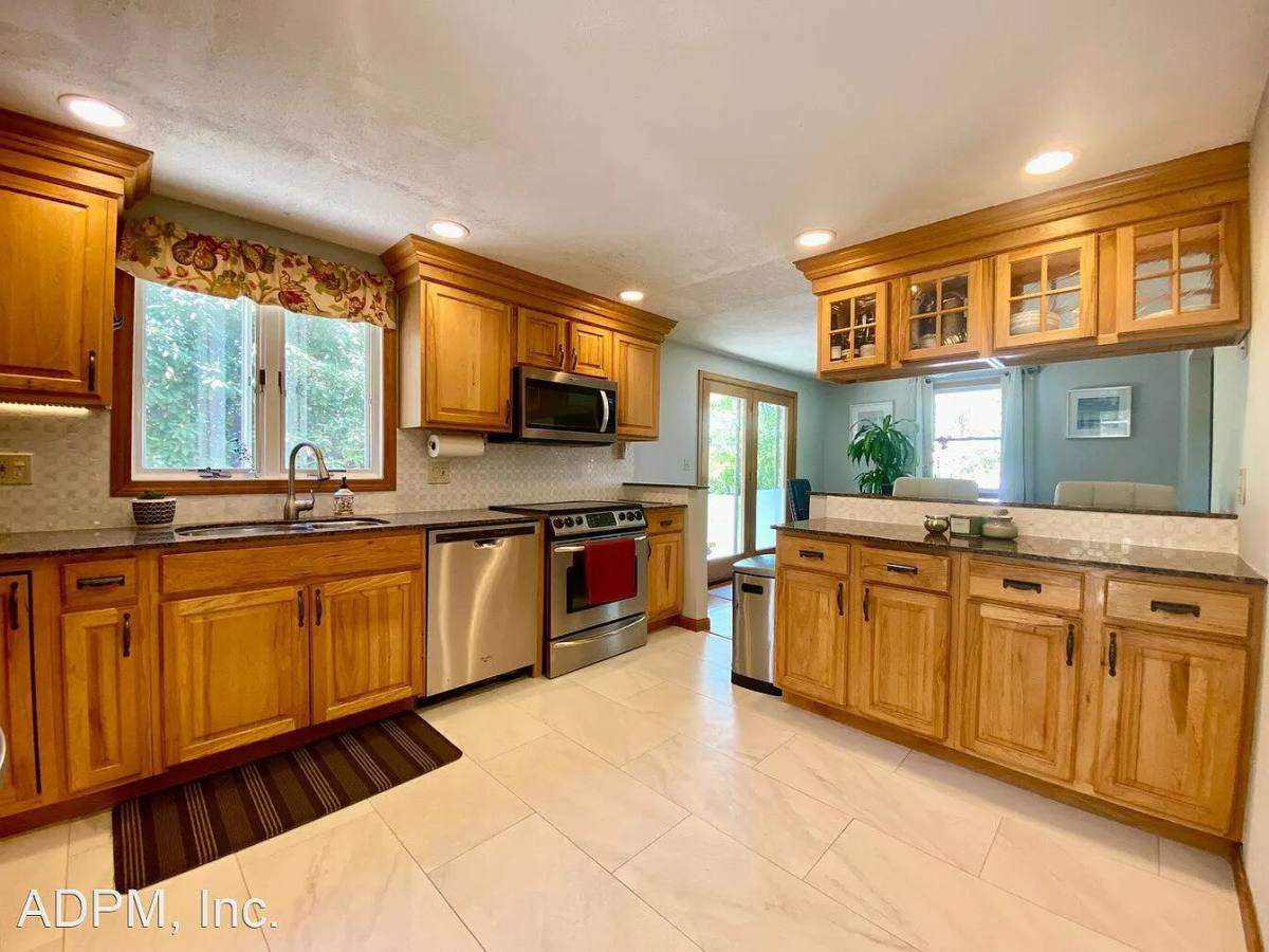 House for rent at 5B Lilah Circle, Wakefield, MA 01880