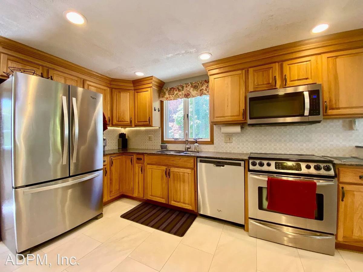 House for rent at 5B Lilah Circle, Wakefield, MA 01880