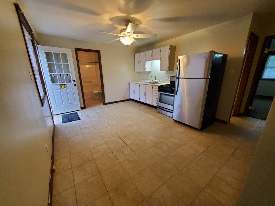 Apartment for rent at 8 Spring St #1, New Castle, PA 16101