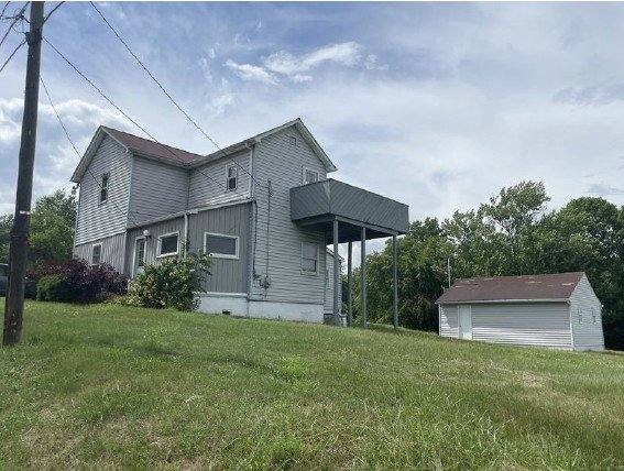 Apartment for rent at 8 Spring St #2, New Castle, PA 16101