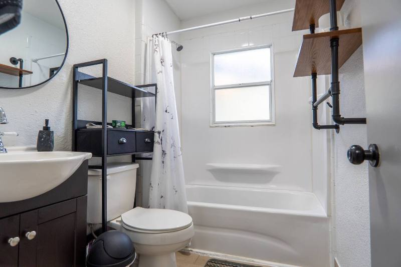 House for rent at 2008 Page Ave, Orlando, FL 32806