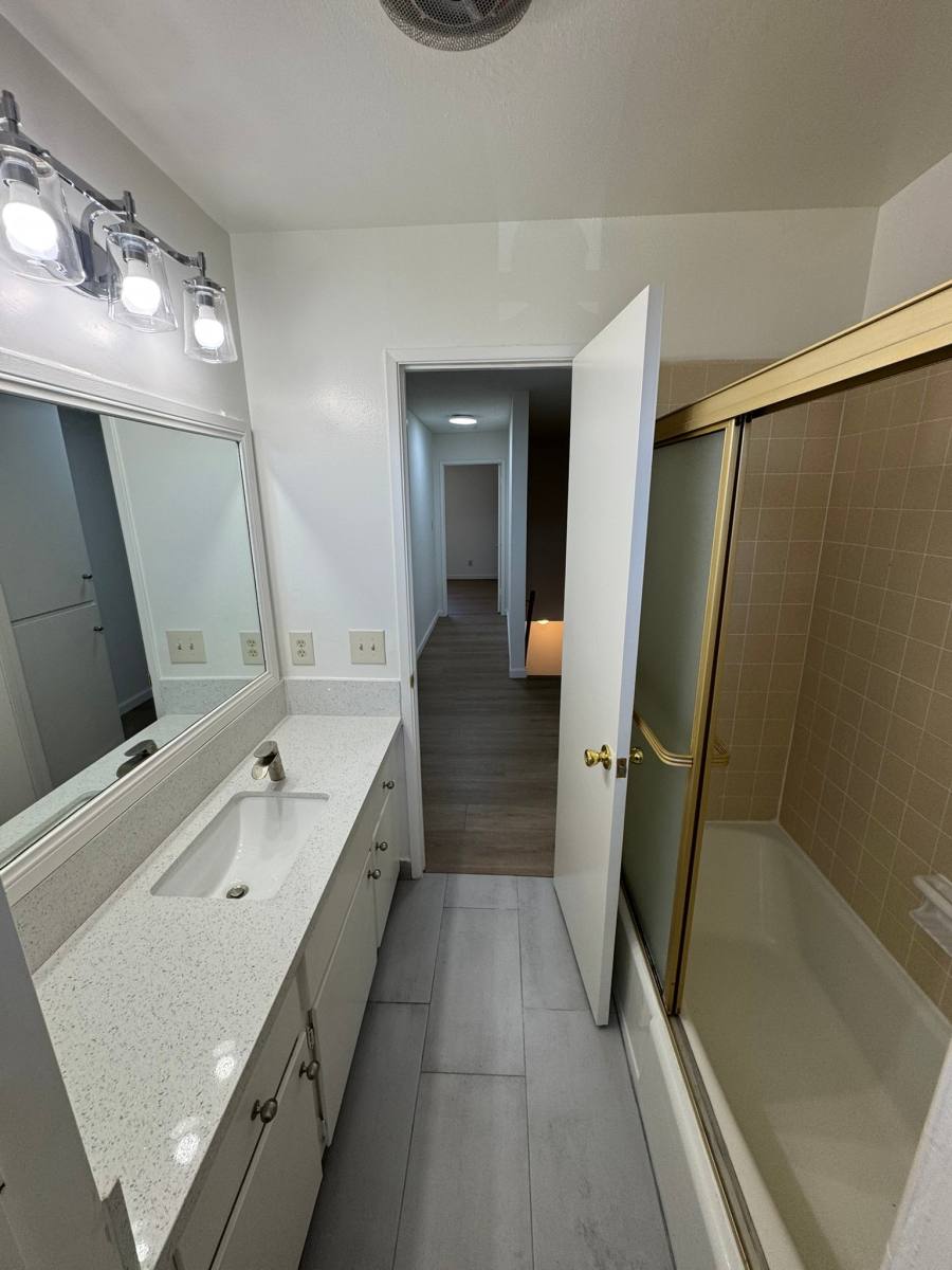Apartment for rent at 3922 Emerald St #73, Torrance, CA 90503