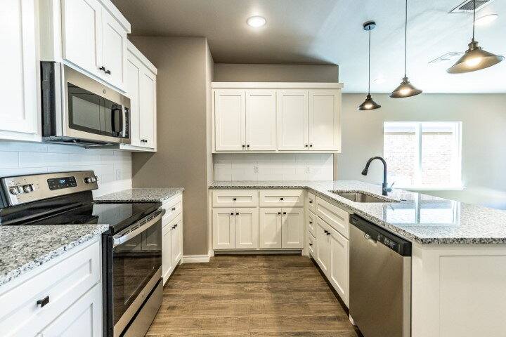 Townhouse for rent at 1405 17th St #A, Shallowater, TX 79363