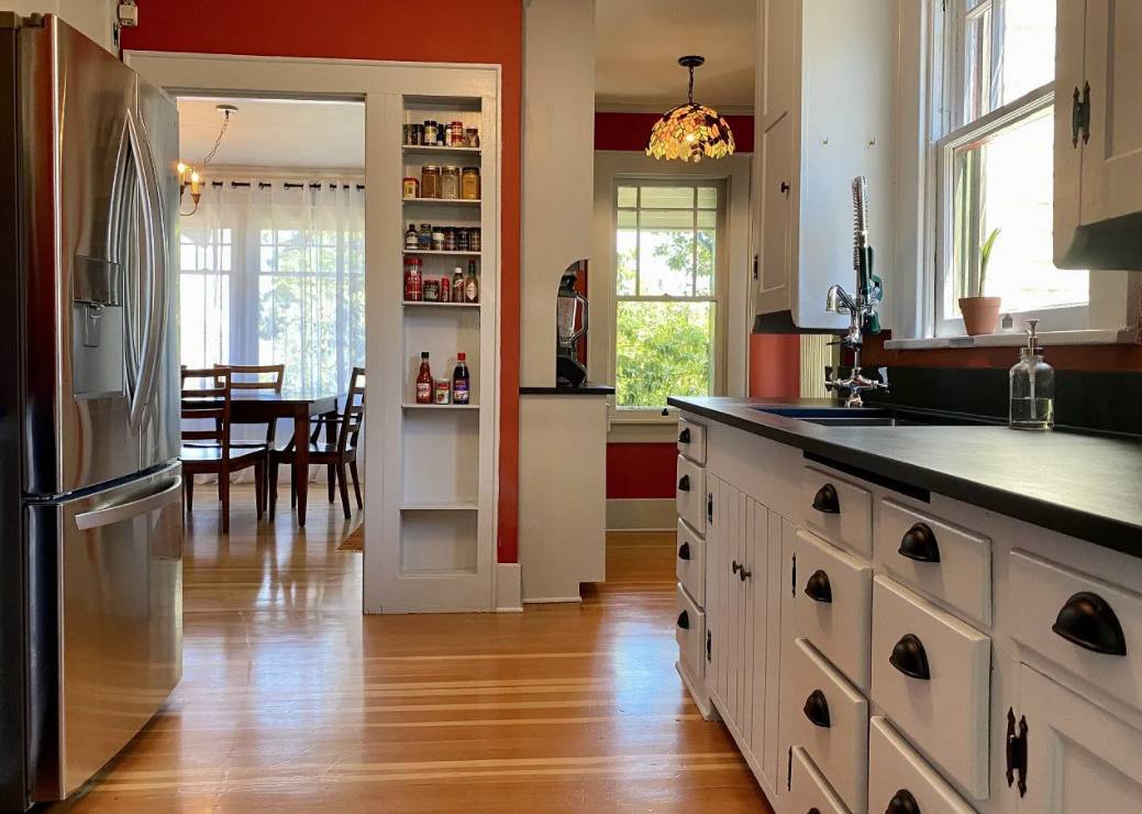 House for rent at 164 W 18th Ave, Eugene, OR 97401