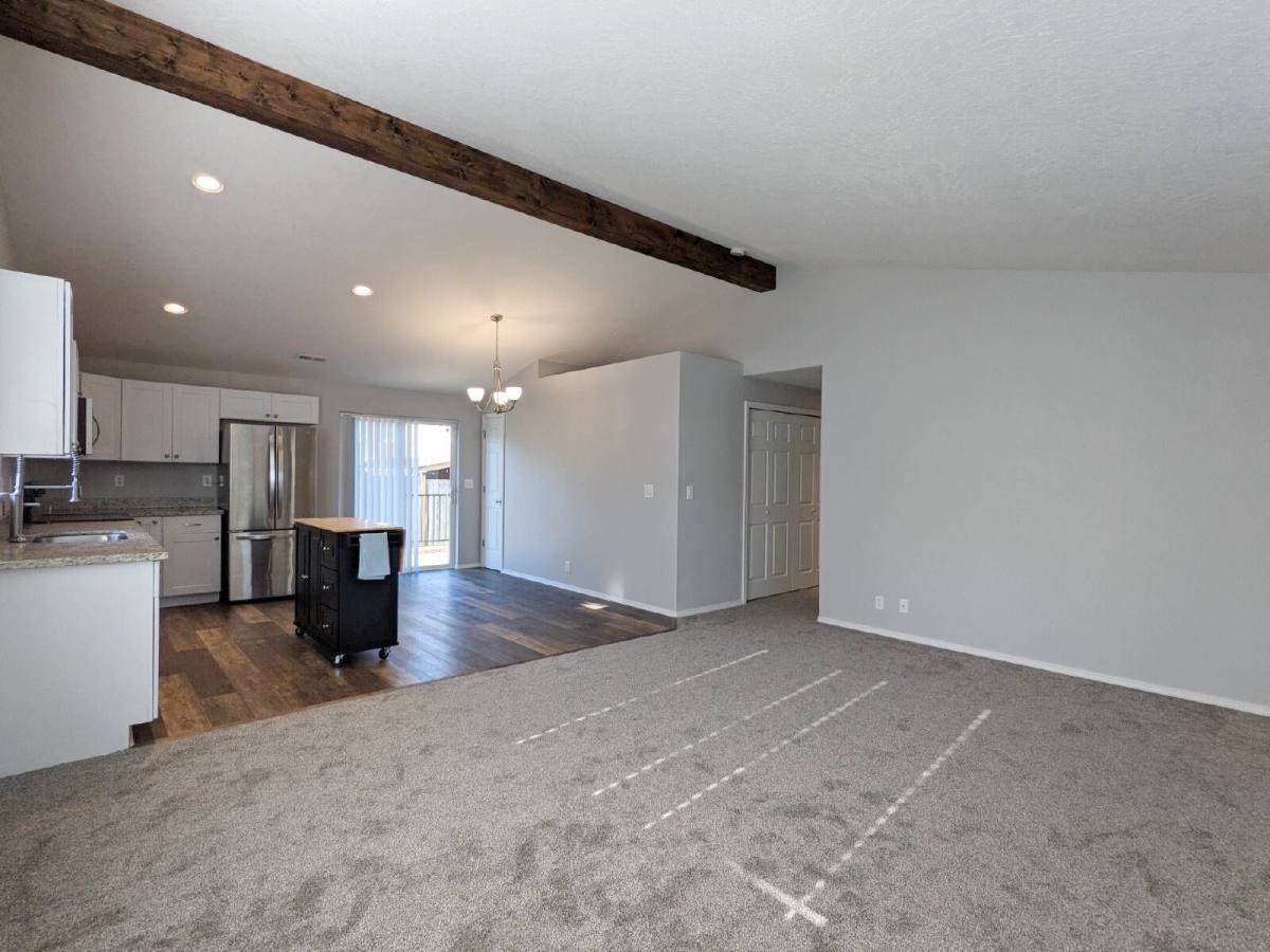 House for rent at 6025 Orchid Lane, Springfield, OR 97478