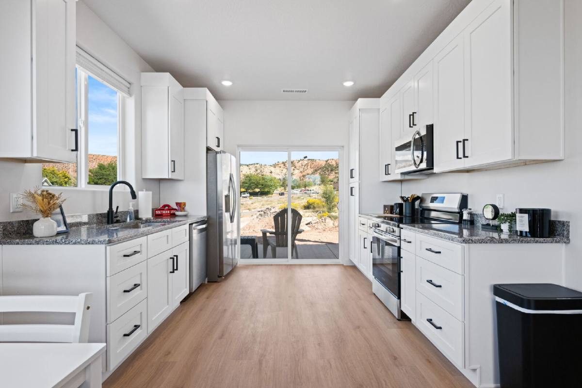 Townhouse for rent at 597 S 75 E #2, Cedar City, UT 84720