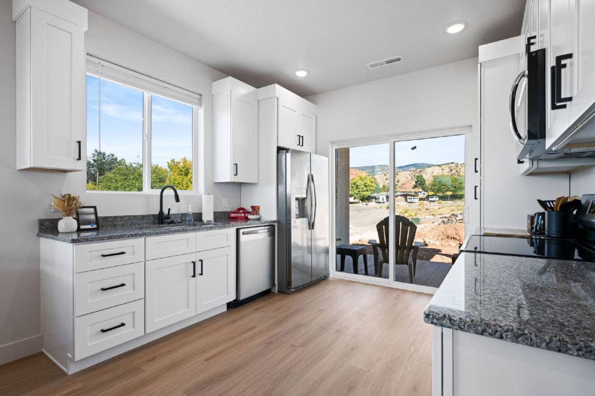 Townhouse for rent at 597 S 75 E #2, Cedar City, UT 84720
