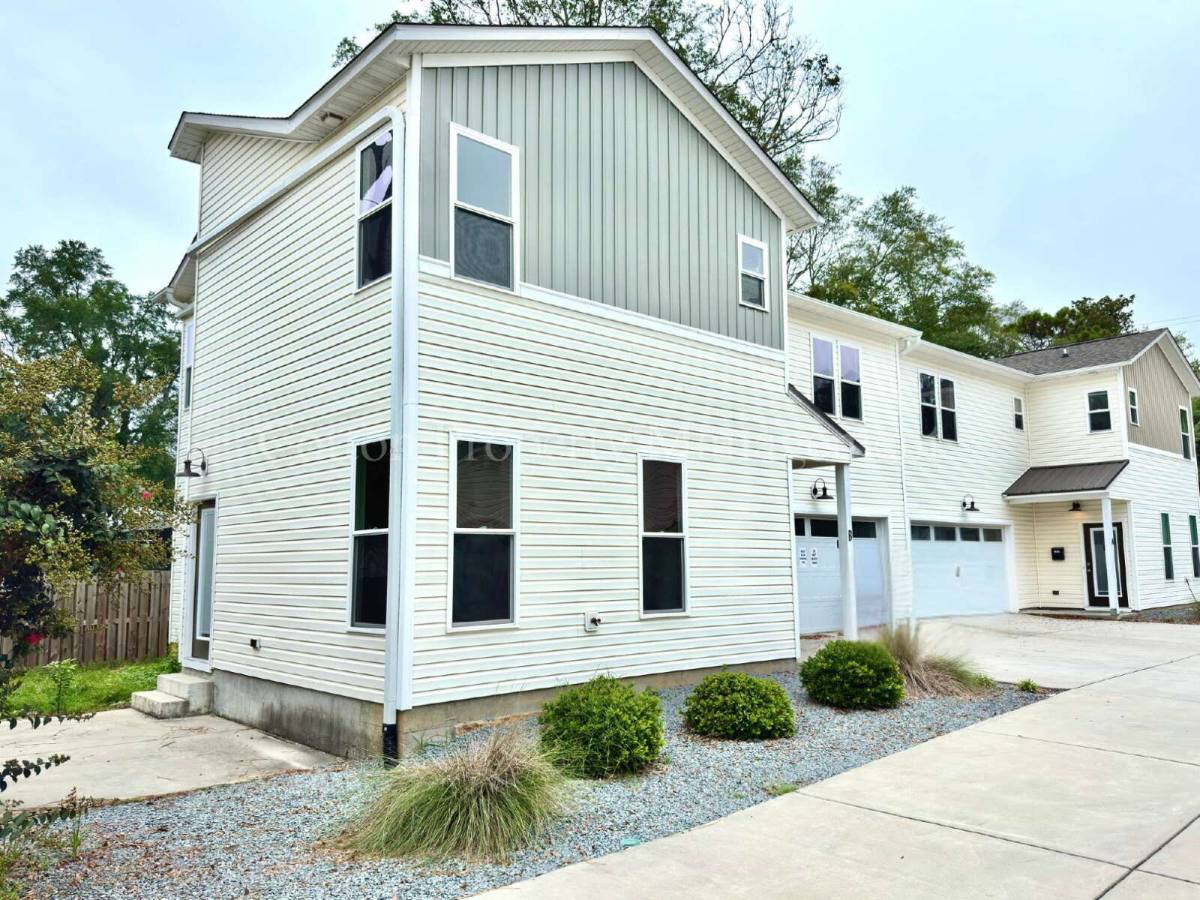 Townhouse for rent at 2852 Worth Dr #D, Wilmington, NC 28412