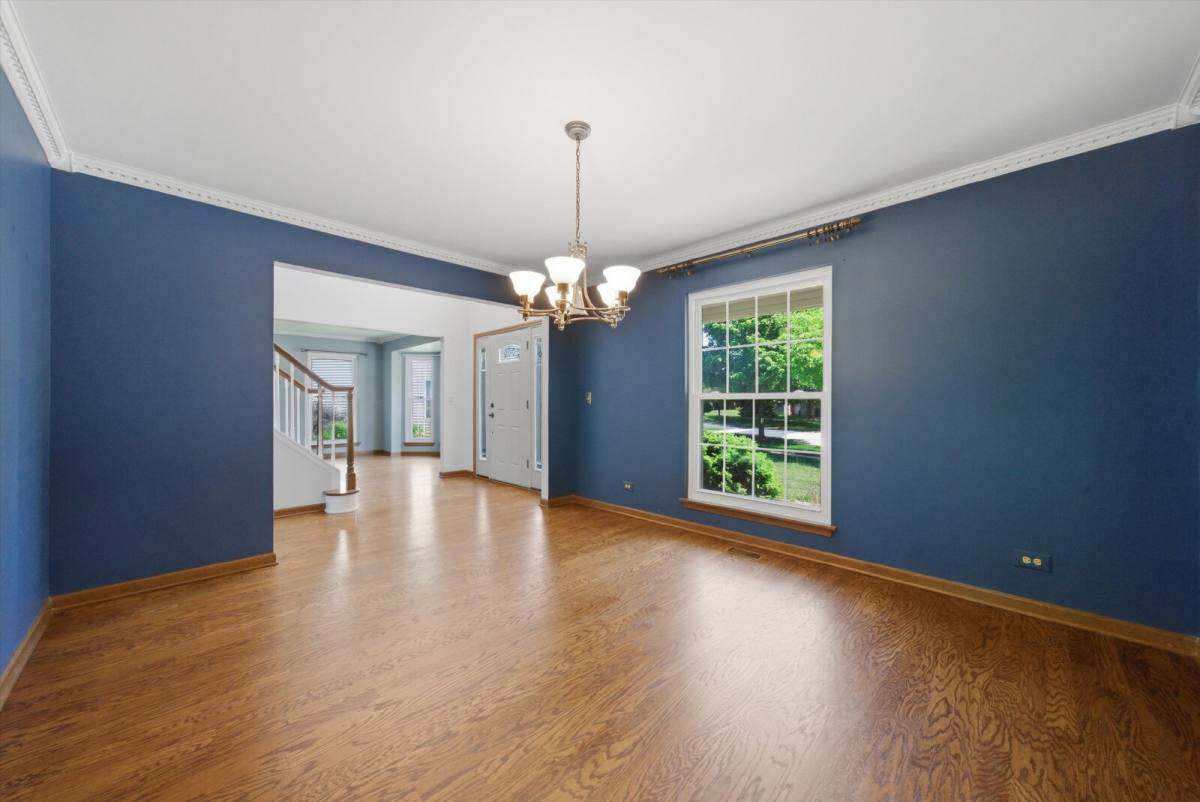 House for rent at 854 Deep Woods Court, Grayslake, IL 60030