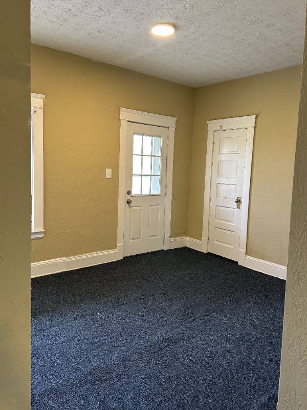 Apartment for rent at 1338 Lakeview Rd #DOWN, Cleveland, OH 44106
