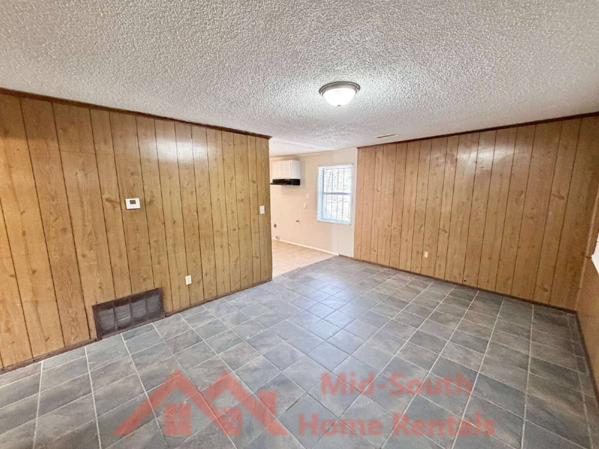 House for rent at 3205 Madewell Dr, Memphis, TN 38127