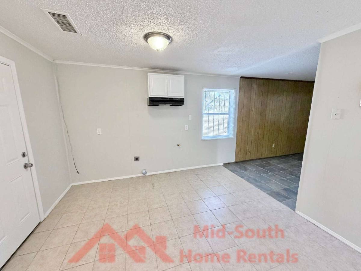 House for rent at 3205 Madewell Dr, Memphis, TN 38127