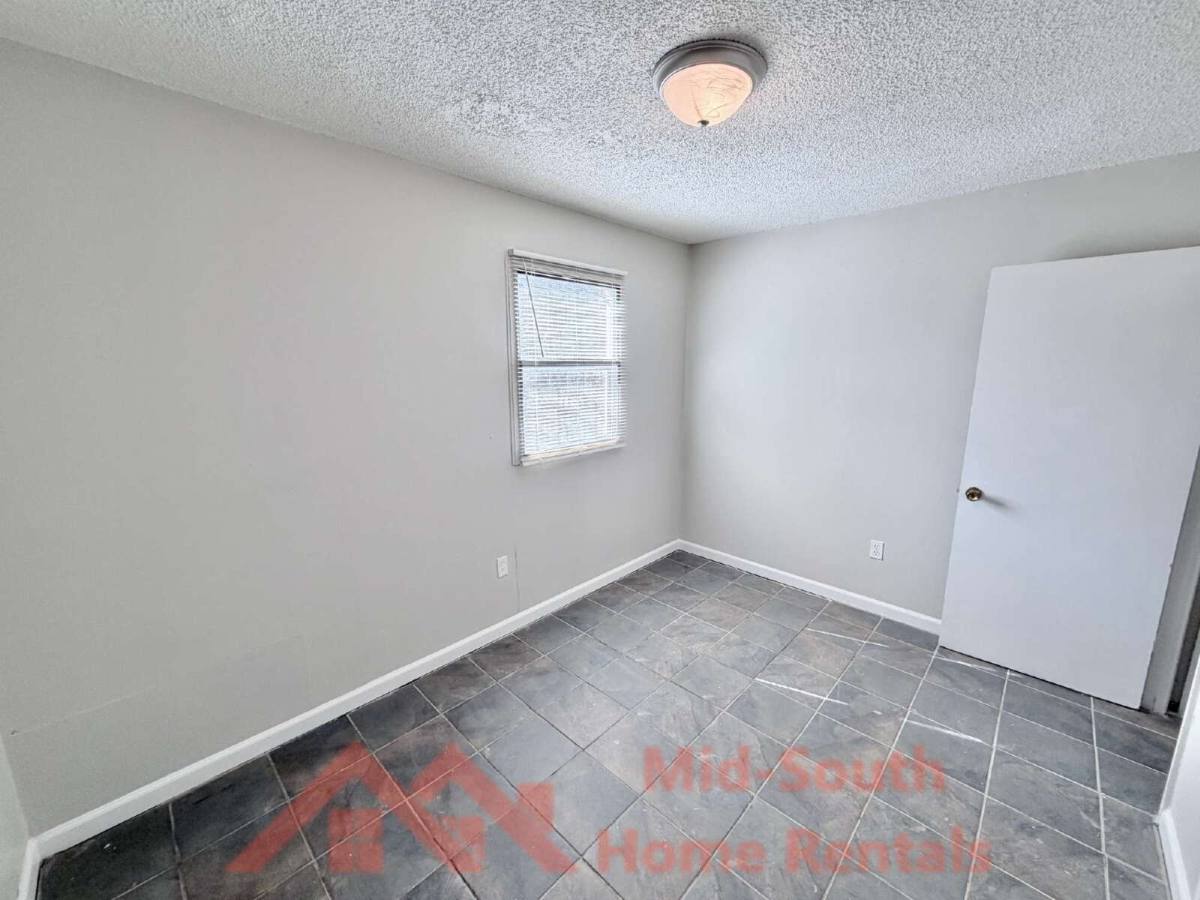 House for rent at 3205 Madewell Dr, Memphis, TN 38127