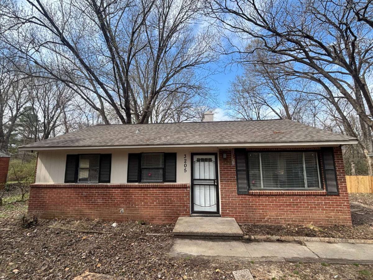 House for rent at 3205 Madewell Dr, Memphis, TN 38127