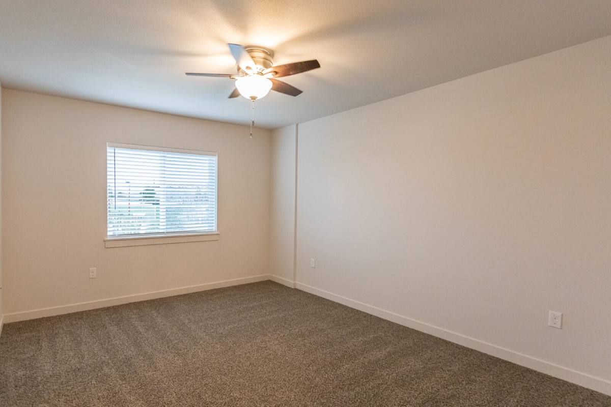 Apartment for rent at 100 N 7th Ave #B, Cornelius, OR 97113