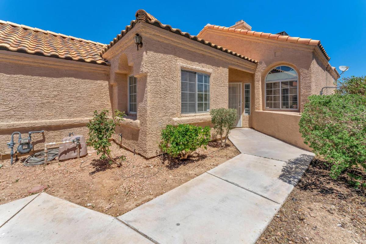 House for rent at 2560 Silver Shadow Dr, Las Vegas, NV 89108