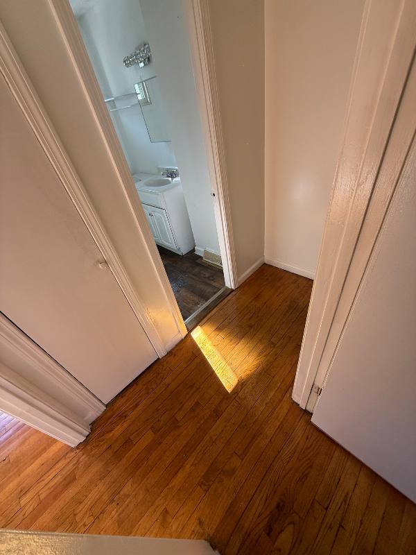 Townhouse for rent at 161 Martin St #8, Hartford, CT 06106