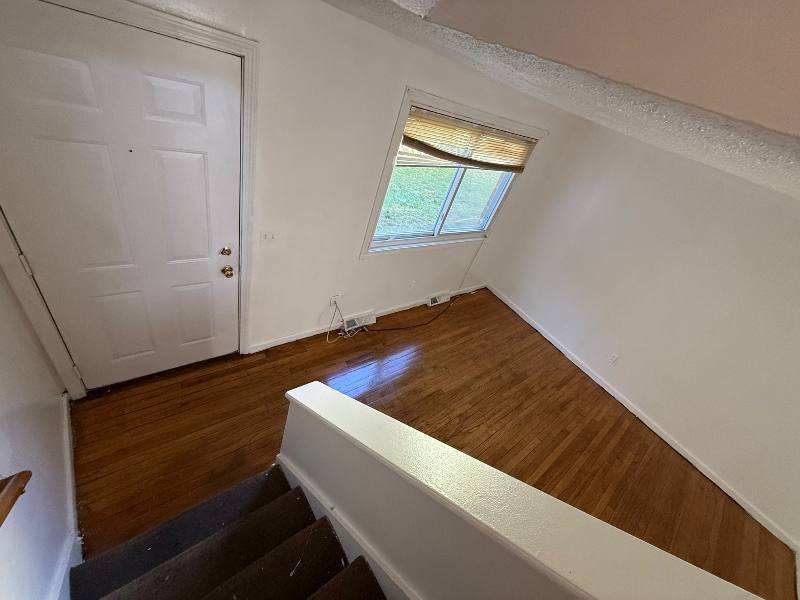Townhouse for rent at 161 Martin St #8, Hartford, CT 06106