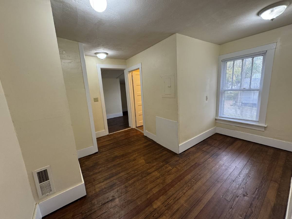 House for rent at 2508 S 14th St, Springfield, IL 62703