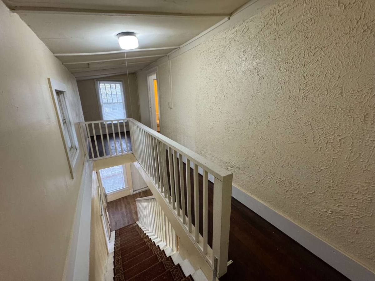 House for rent at 2508 S 14th St, Springfield, IL 62703