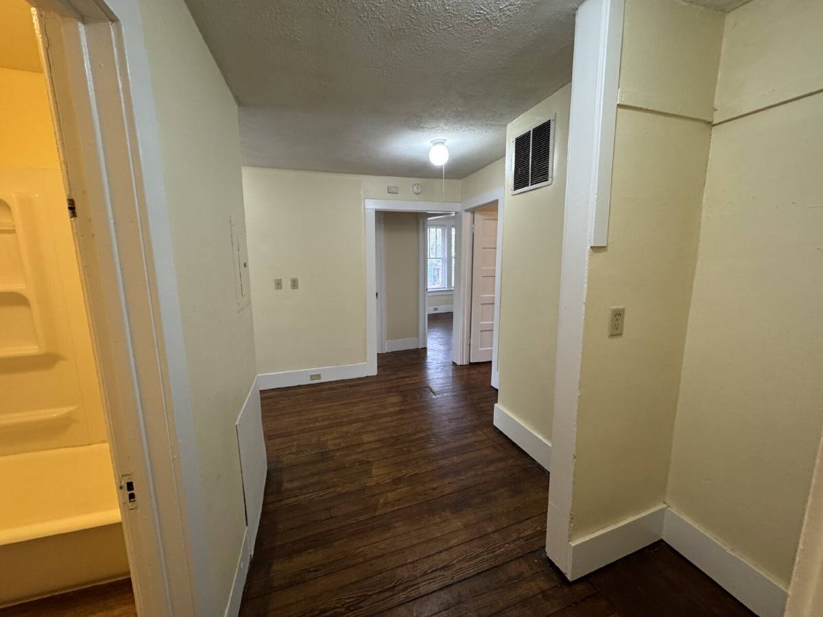 House for rent at 2508 S 14th St, Springfield, IL 62703