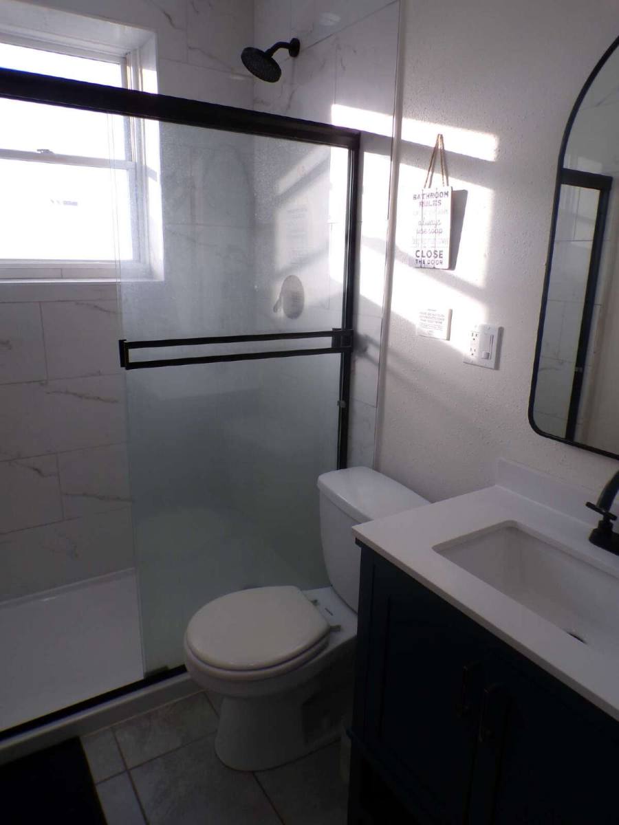 Apartment for rent at 308 E Jacob St Rm #7, Louisville, KY 40203