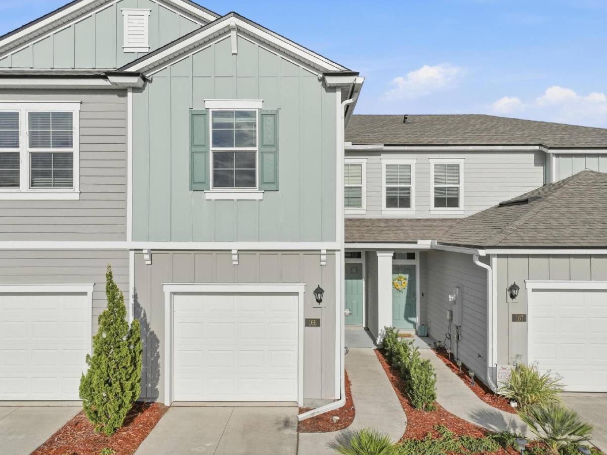 Townhouse for rent at 165 Redbud Rd, Palm Coast, FL 32137