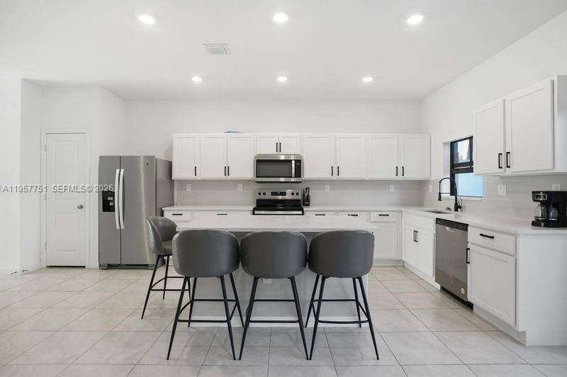 Townhouse for rent at 816 NW 3rd Terrace #818, Pompano Beach, FL 33060