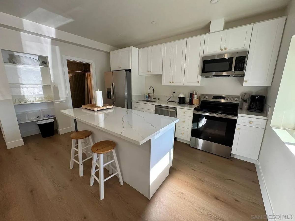 Apartment for rent at 4221 Vista Way #1 2, La Mesa, CA 91941