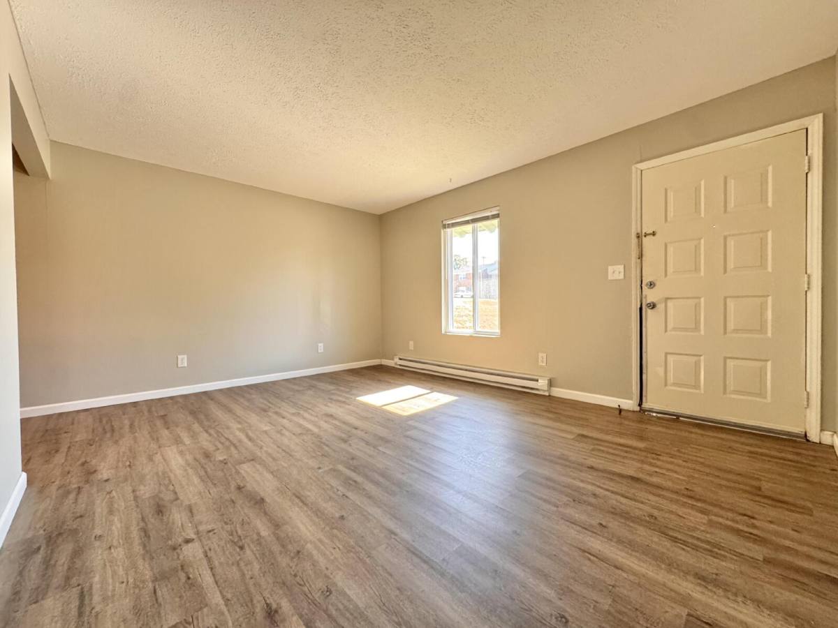 Apartment for rent at 417 Harrodswood Rd #A, Frankfort, KY 40601
