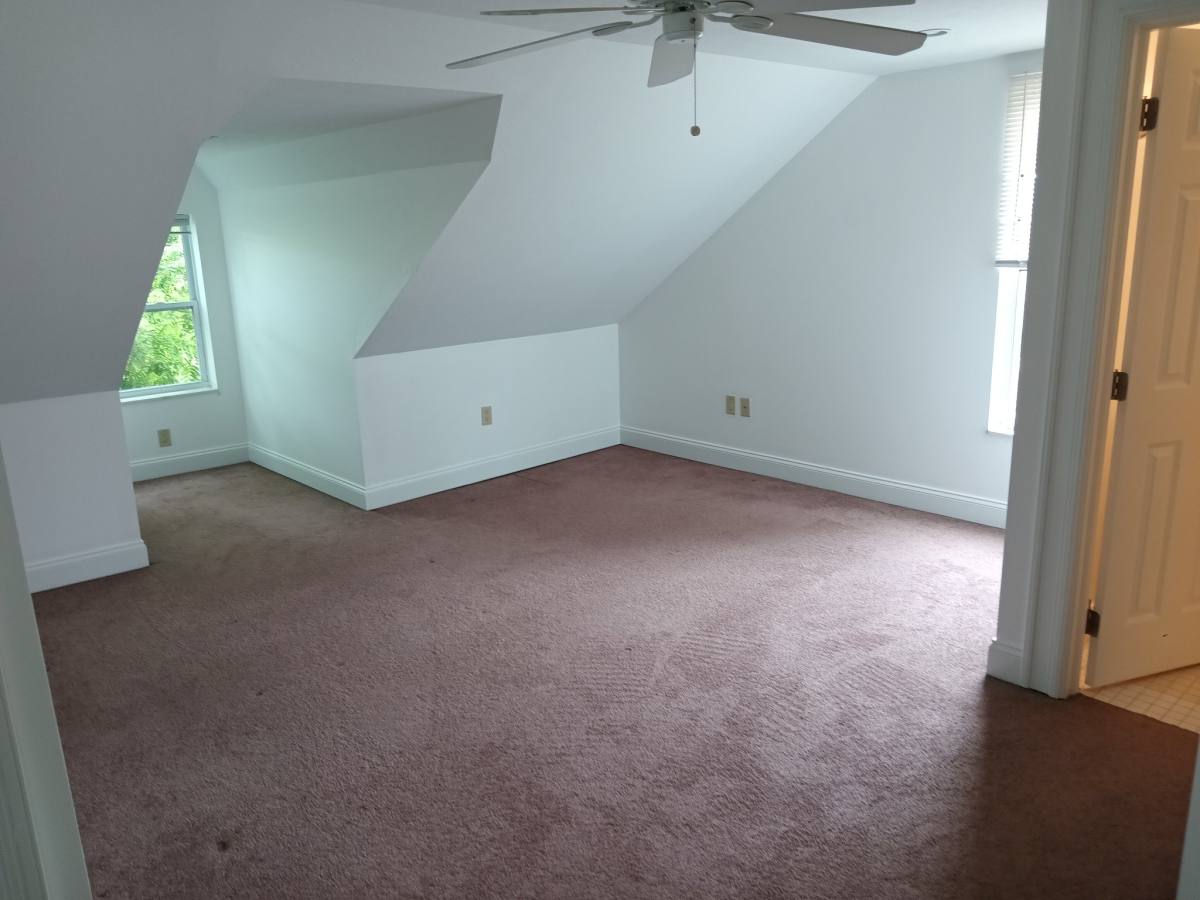 Apartment for rent at 152 Hallock St - 2nd #2, Pittsburgh, PA 15211