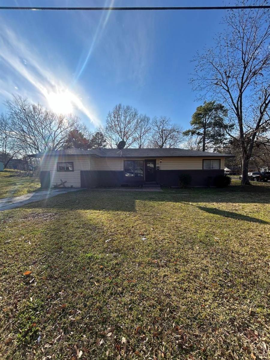 House for rent at 1105 Culverhouse St, Lufkin, TX 75904